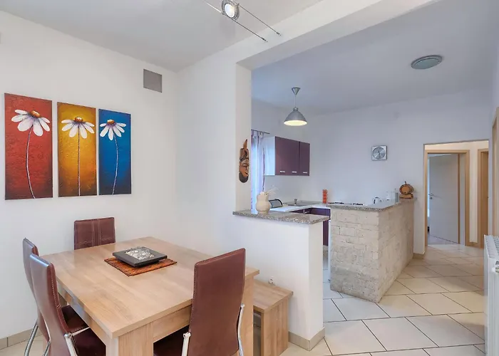 Adria By Interhome Διαμέρισμα Marčana