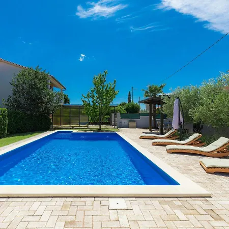 Adria By Interhome דירה